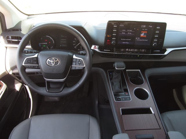 2024 Toyota Sienna XLE