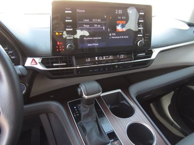 2024 Toyota Sienna XLE