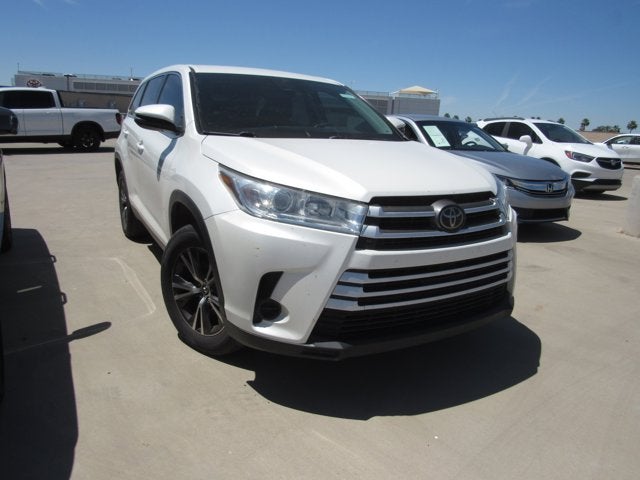 2019 Toyota Highlander LE