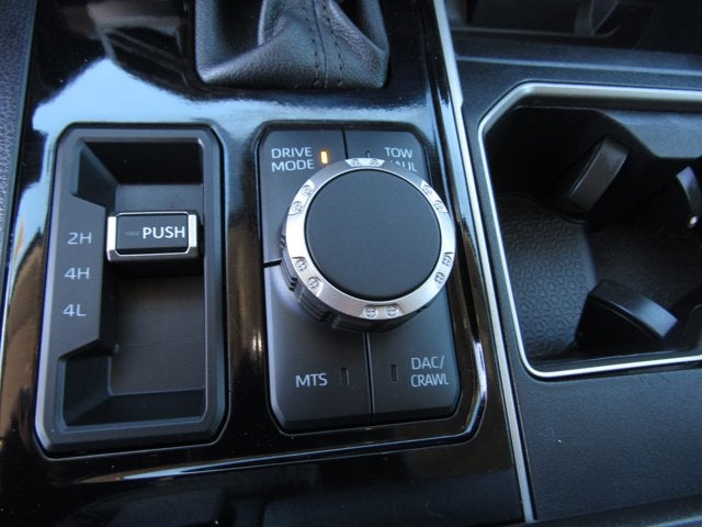 2024 Toyota Tundra 4WD SR5