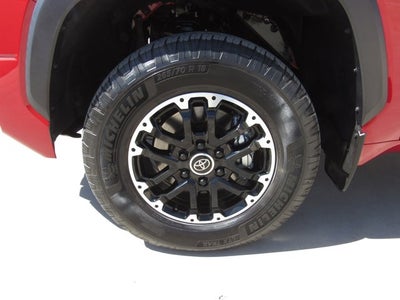 2024 Toyota Tundra 4WD SR5