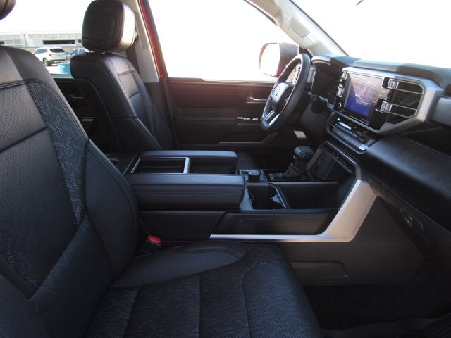 2024 Toyota Tundra 4WD SR5