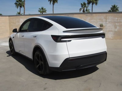 2026 Tesla Model Y Premium