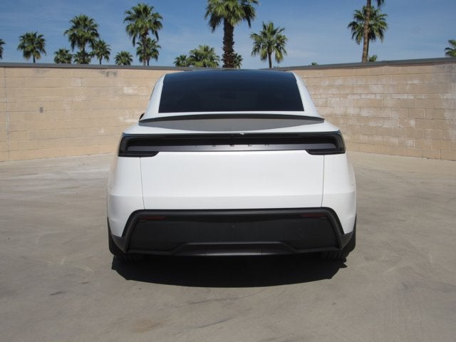 2026 Tesla Model Y Premium