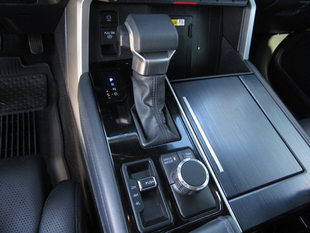 2024 Toyota Sequoia Platinum