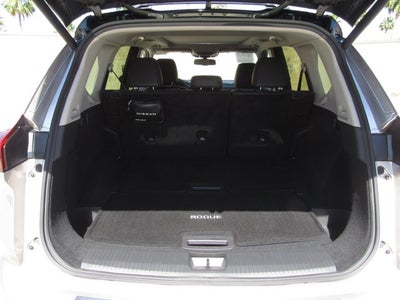 2025 Nissan Rogue Platinum