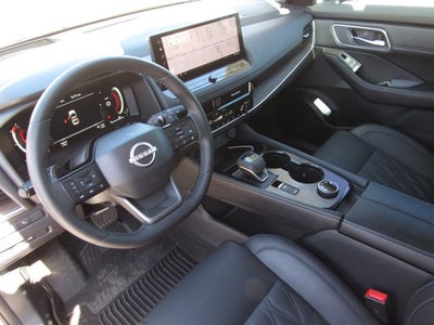 2025 Nissan Rogue Platinum