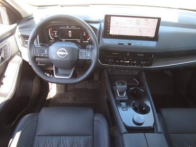 2025 Nissan Rogue Platinum