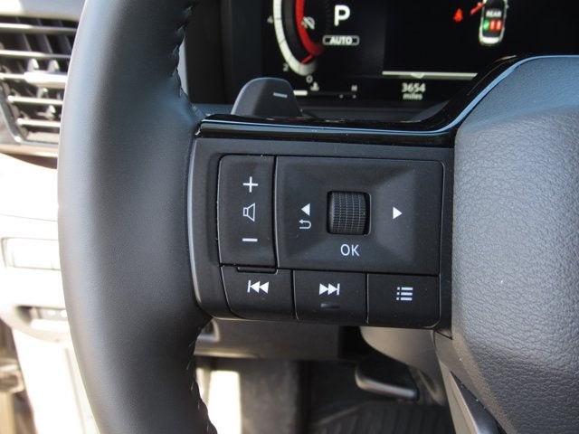 2025 Nissan Rogue Platinum