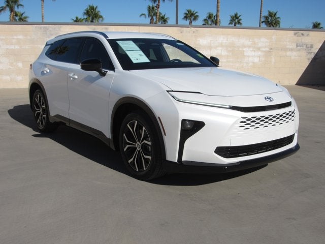 2025 Toyota Crown Signia XLE