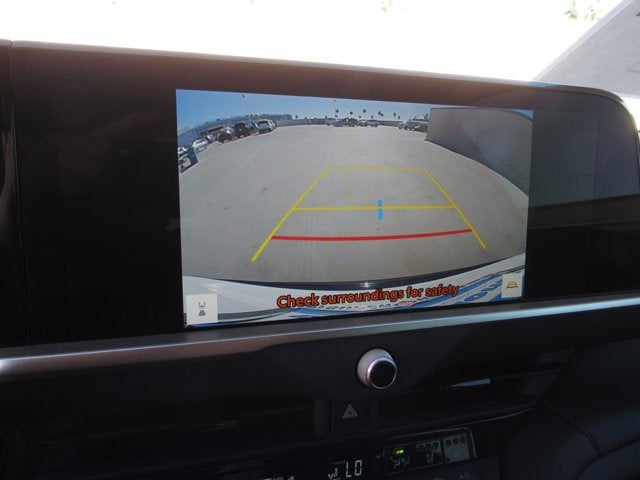 2025 Toyota Crown Signia XLE