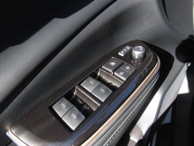 2025 Toyota Crown Signia XLE