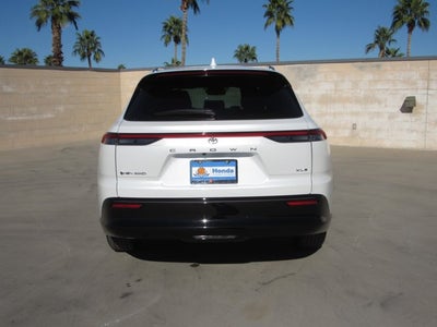 2025 Toyota Crown Signia XLE