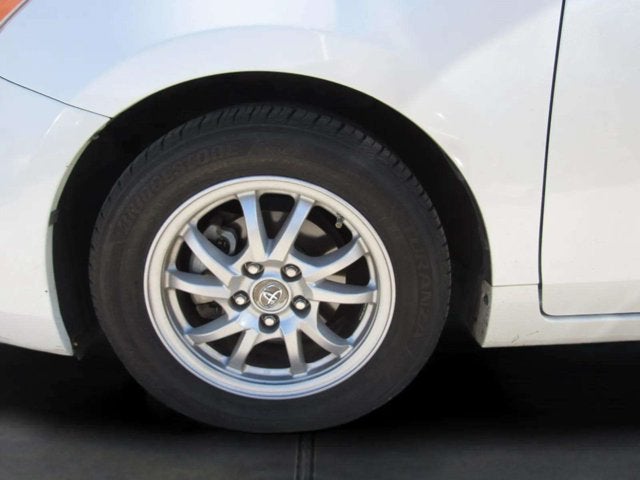 2012 Toyota Prius v Two