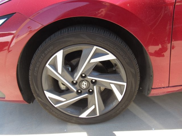 2024 Hyundai Elantra Limited