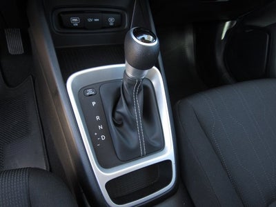 2025 Hyundai Venue SE