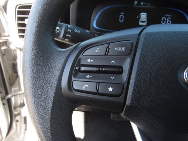 2025 Hyundai Venue SE