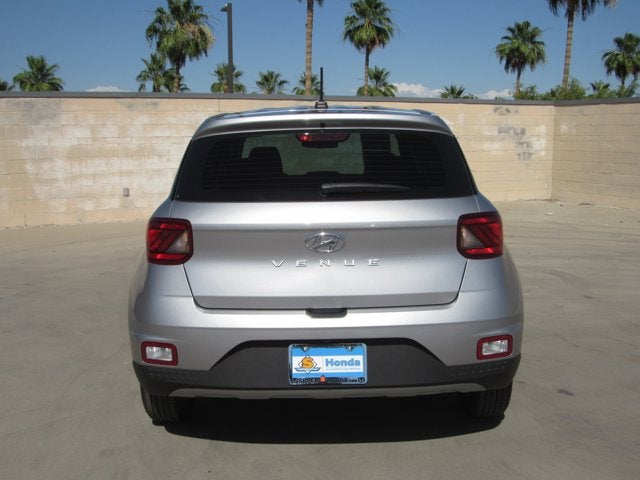 2025 Hyundai Venue SE