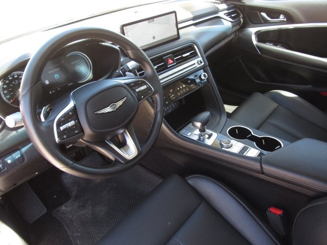 2025 Genesis G70 2.5T