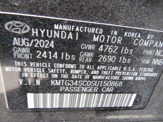 2025 Genesis G70 2.5T