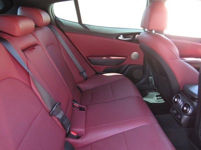 2022 Kia Stinger GT-Line