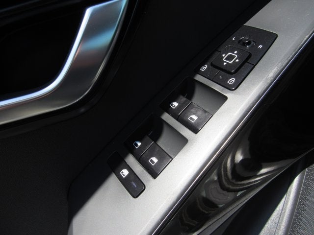 2025 Kia Niro Plug-In Hybrid EX