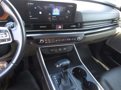 2025 Kia Carnival LXS