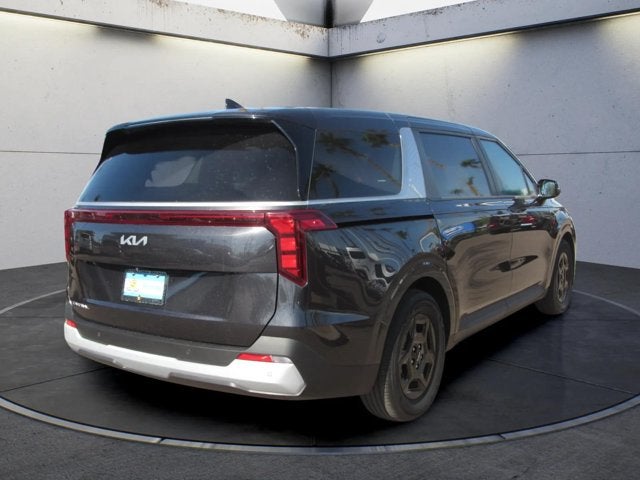 2025 Kia Carnival LXS