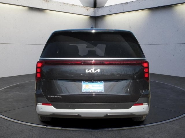 2025 Kia Carnival LXS