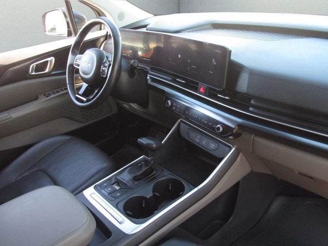 2025 Kia Carnival LXS
