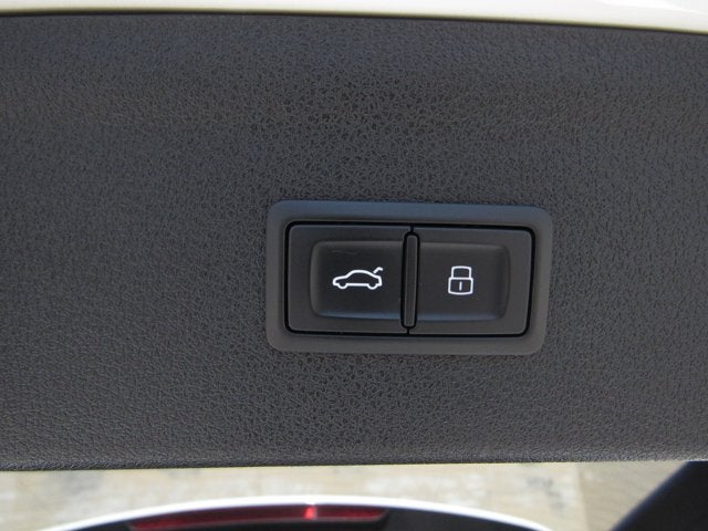 2018 Audi Q3 2.0T Premium