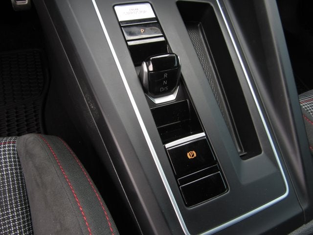2022 Volkswagen Golf GTI S