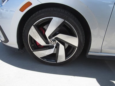 2022 Volkswagen Golf GTI S