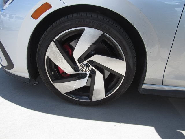2022 Volkswagen Golf GTI S