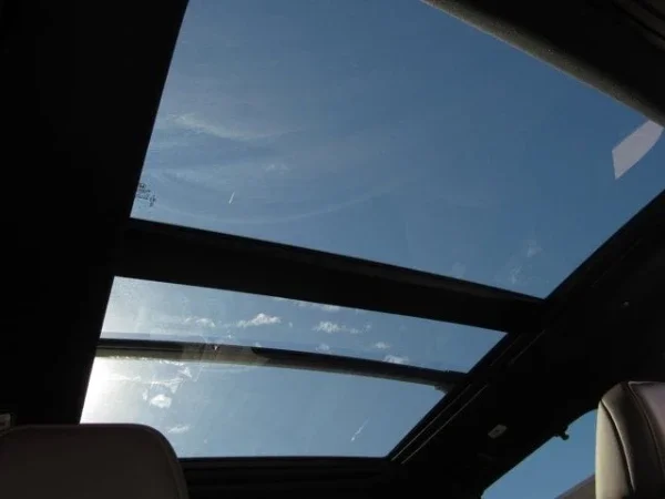 2026 Honda Pilot Panoramic Moonroof